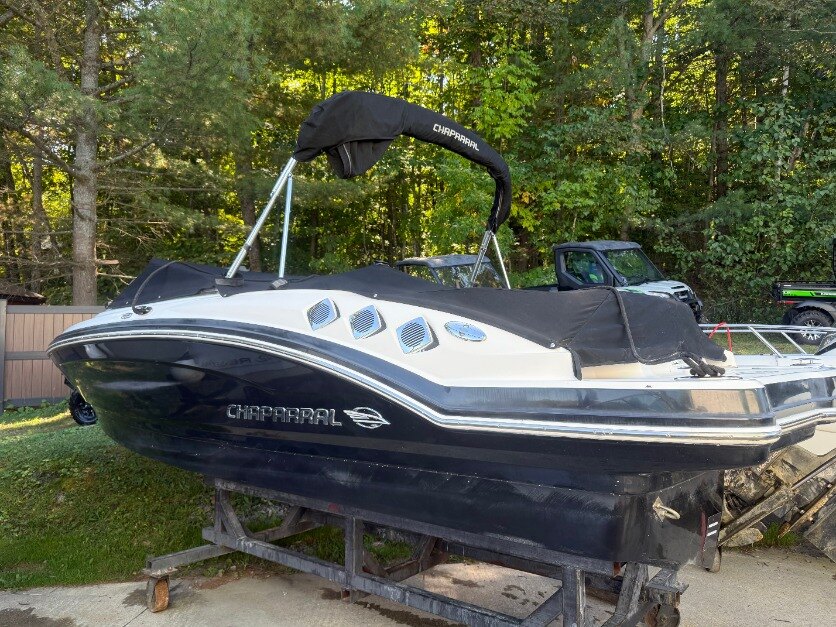 2011 Chaparral 216 SS