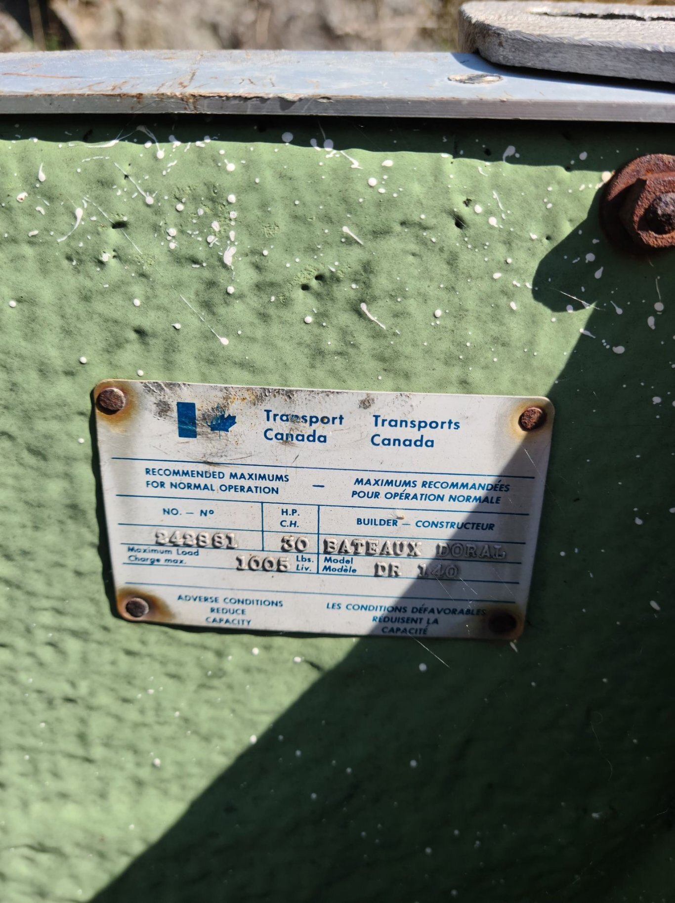 1978 Doral fiberglass fishing boat with trailer no motor