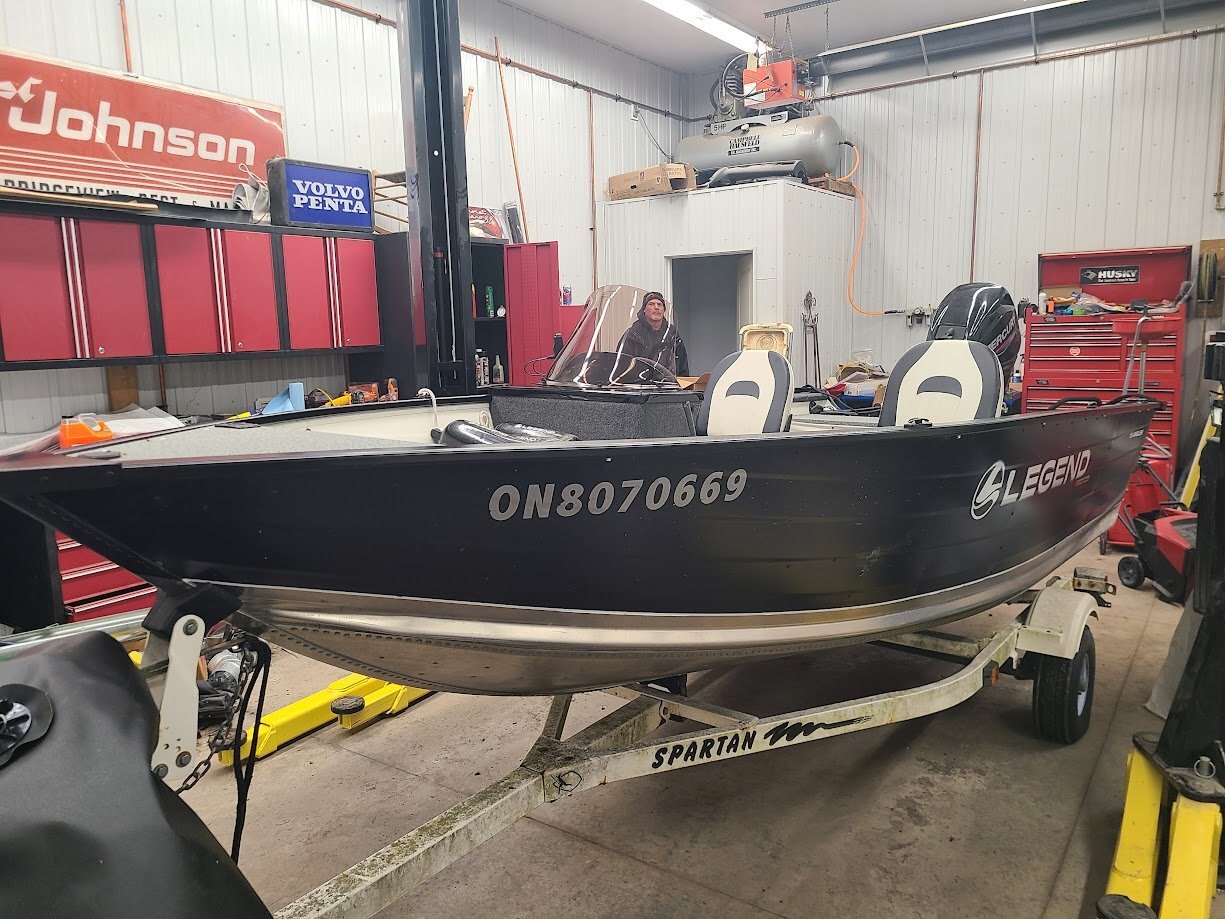 2022 Legend 15 Angler with Mercury 30hp EFI 4 Stroke