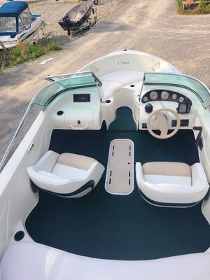1999 Silverline 1700 LS – Johnson 90 HP – Trailer
