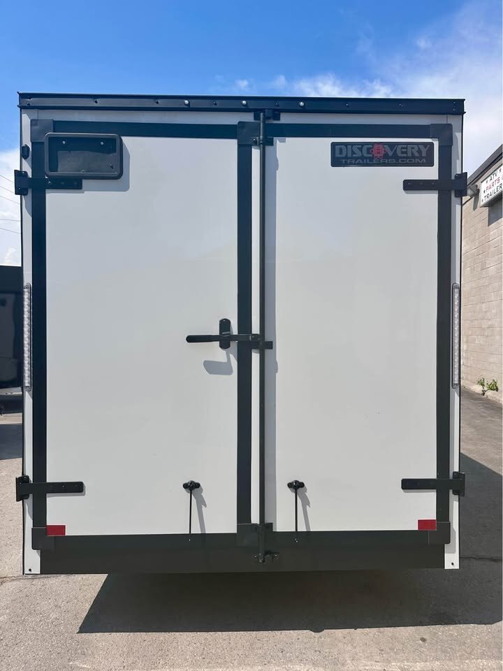 2026 DISCOVERY ROVER SE 7X16