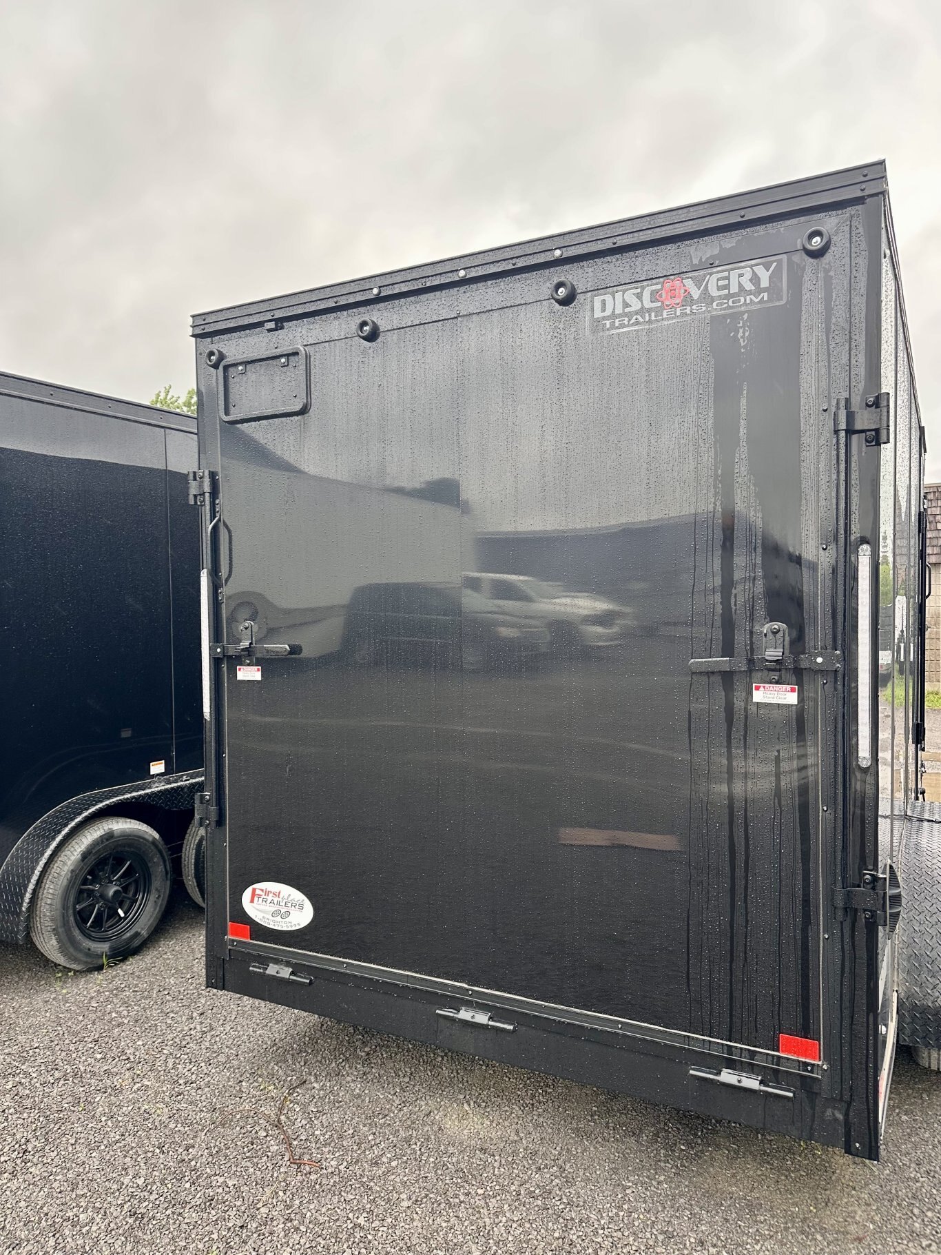 Discovery Rover SE Black 7x14