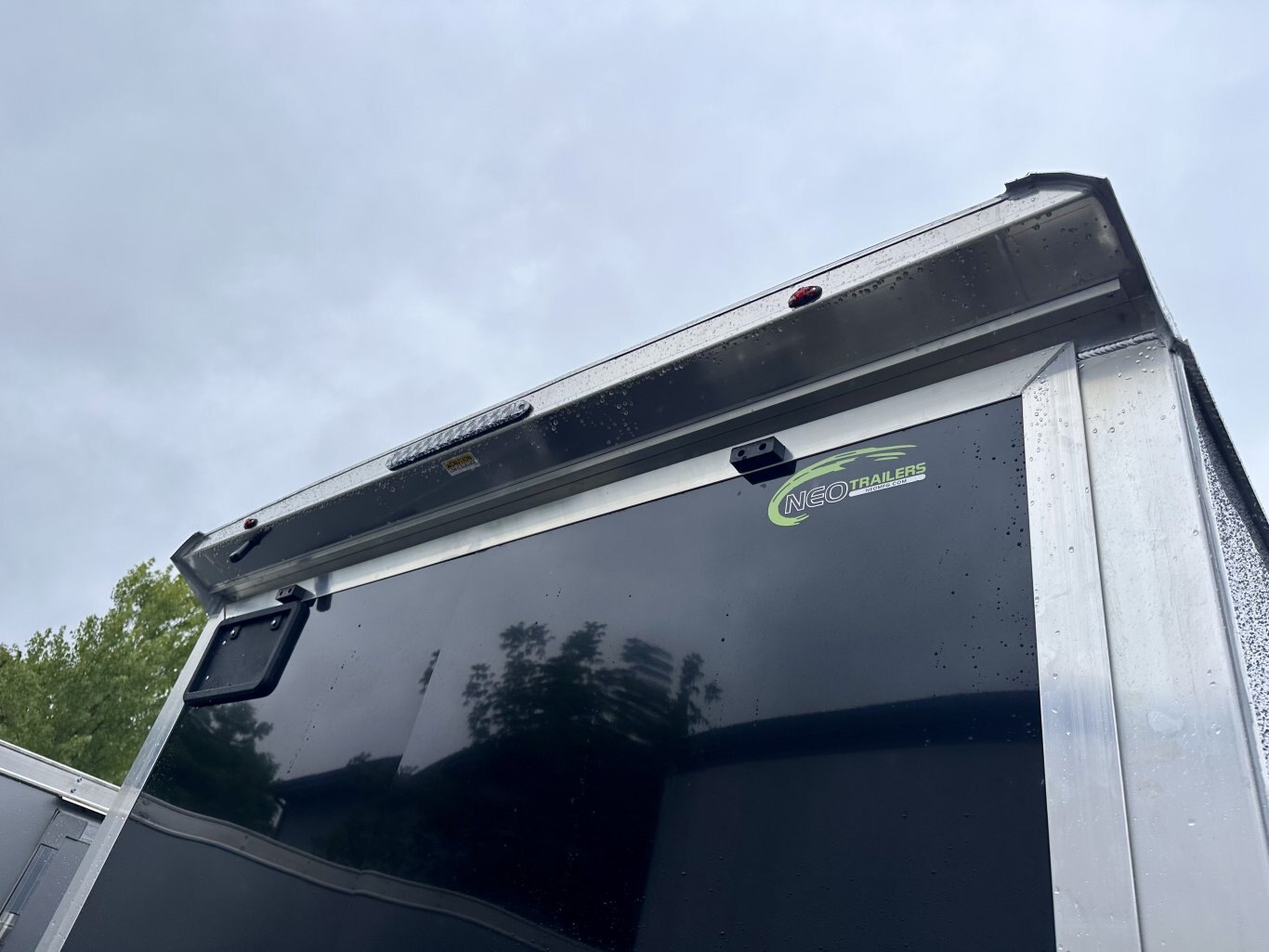 NEO Trailers NAVR Classic Cargo 147TR