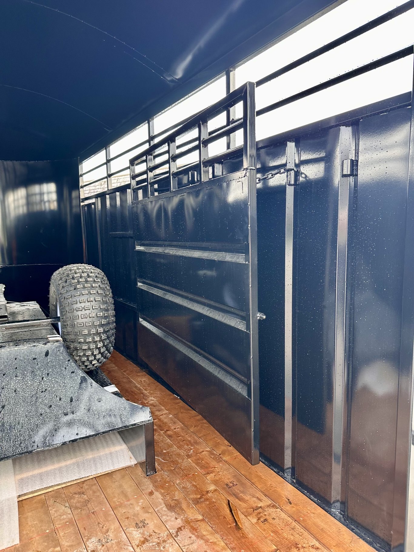 2026 WEBERLANE WLC15 Livestock Trailer