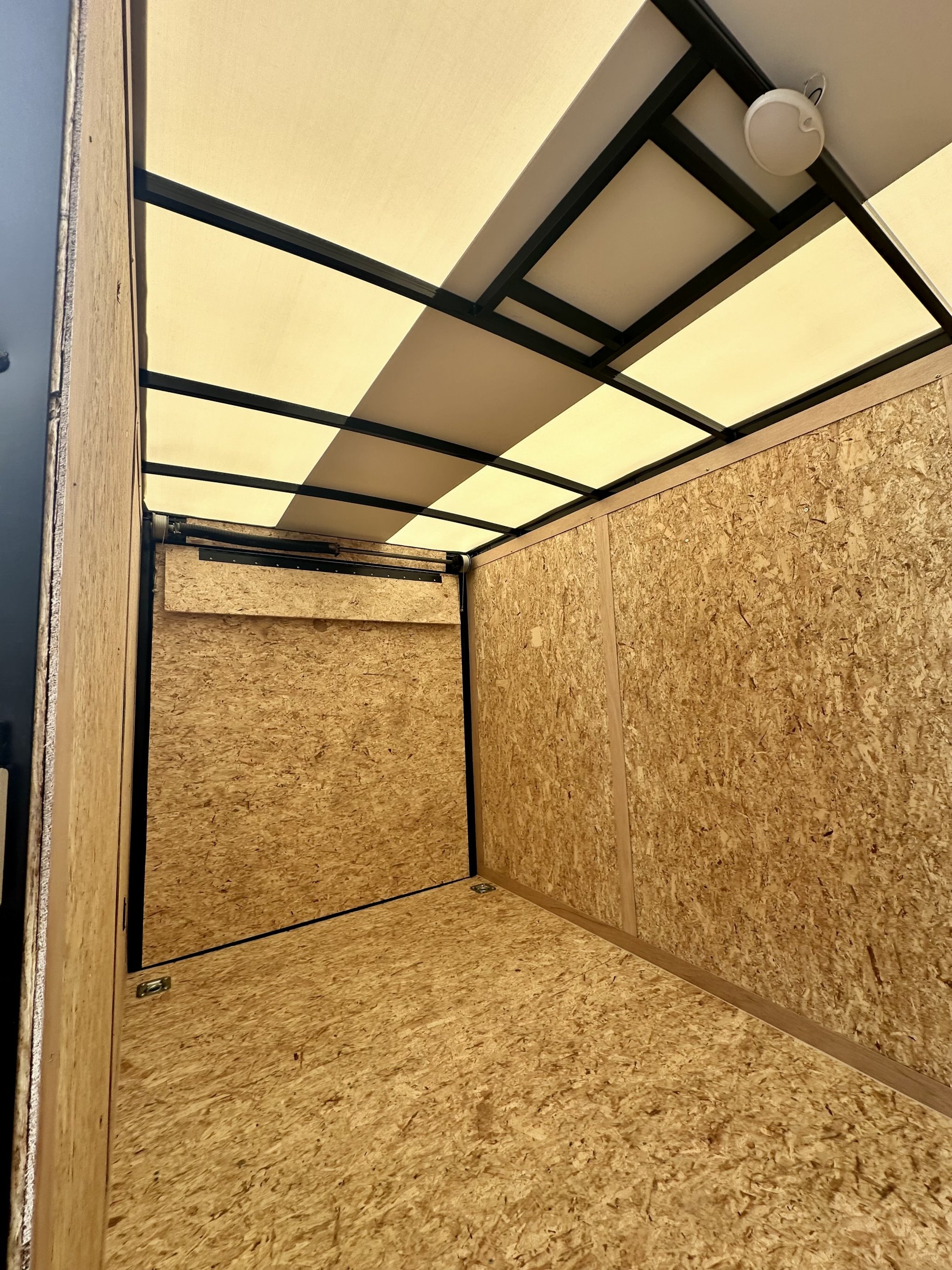 NEW CANADA TRAILER 7X12 5K GRAVITY TILT