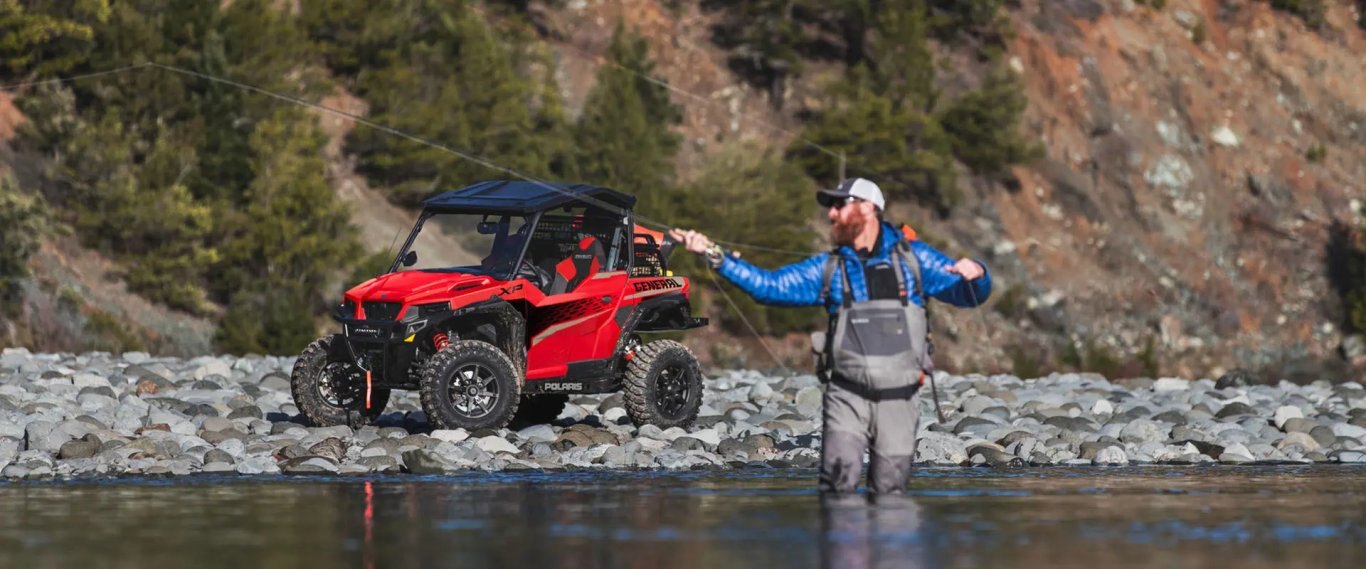 2025 Polaris GENERAL XP 4 1000 Ultimate Indy Red