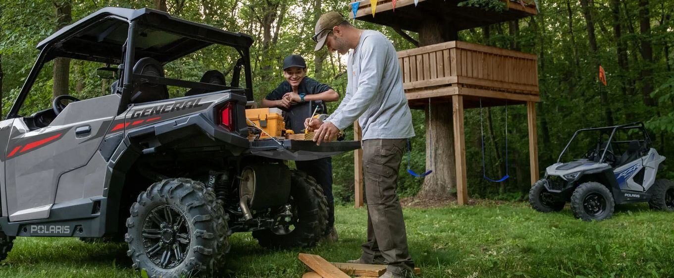 2025 Polaris® GENERAL 1000 Sport 2 Seat Ghost Gray