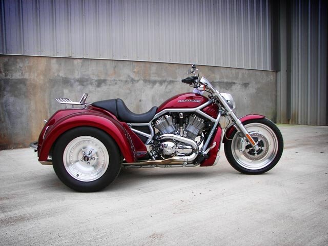 2025 Motor Trike V Rod Coupe