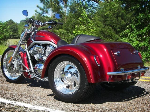 2025 Motor Trike V Rod Coupe