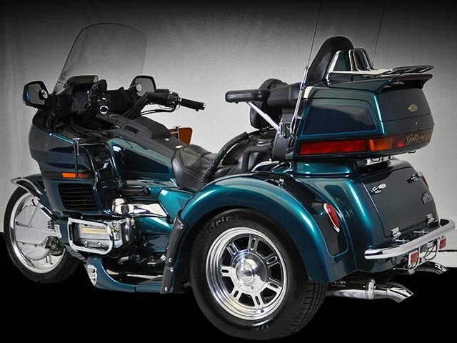 2025 Motor Trike GL1500 Coupe