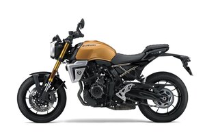 2026 Suzuki GSX 8T Candy Burnt Gold (QSY)