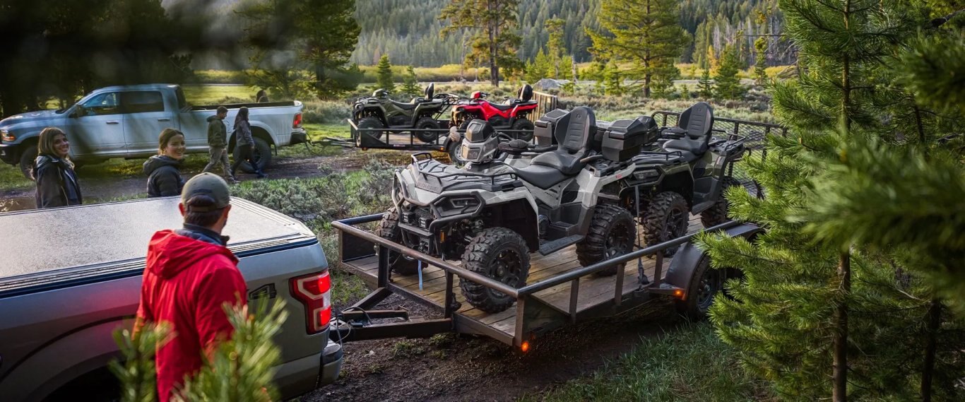 2026 Polaris® SPORTSMAN Touring 570 Premium Treeline Green Metallic