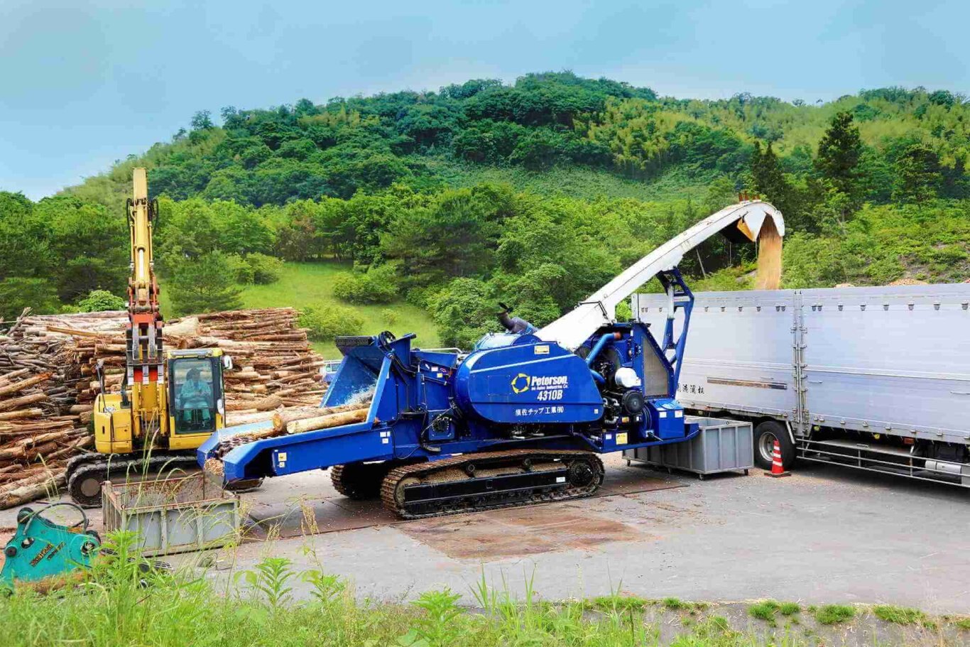 Astec - Peterson 5050H Electric Whole Tree Chipper