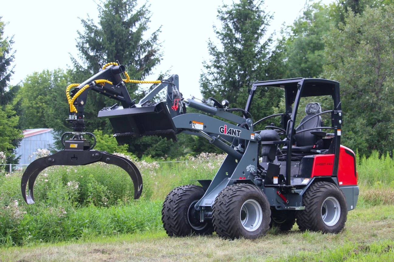 Branch Manager 56 T1031 BMGX2 Mini Skid Steer Log Grapple
