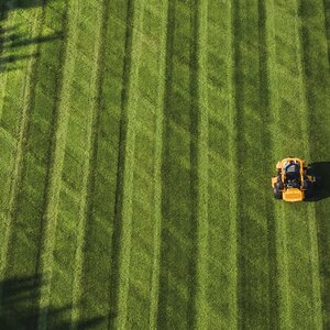 Cub Cadet PRO Z 960S EFI