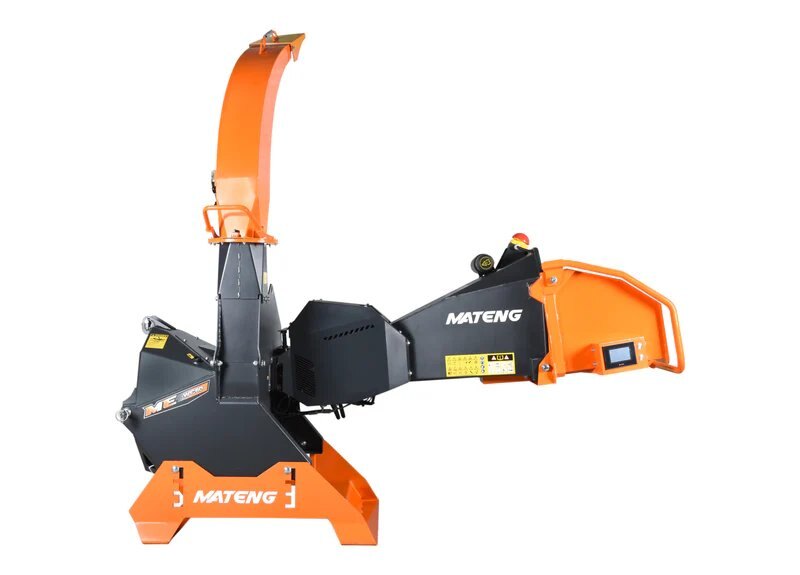 Wood chipper, 6 inch capacity, hydraulic feed
