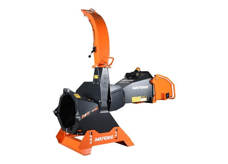 Wood chipper, 6 inch capacity, hydraulic feed
