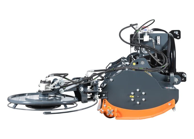 86 inch rear mounted mulcher, 28 hammers, hydraulic side shift with UFO