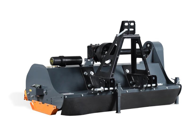 64-inch rear-mounted mulcher, 22 hammers, hydraulic side shift (Available August 16, 2026)