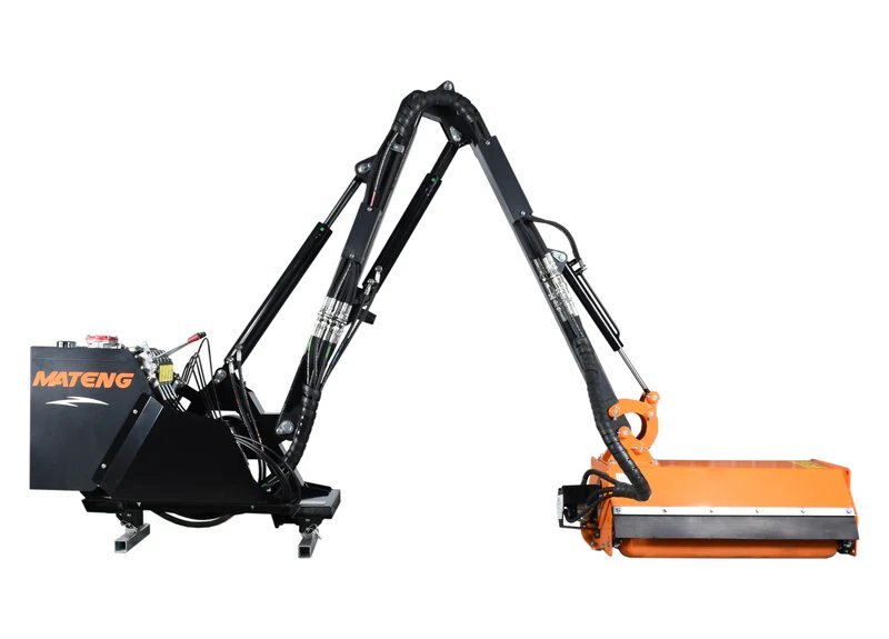 Boom mower arm 12 with head 40 hammers