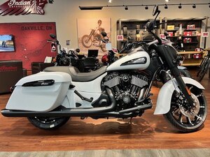 2026 Indian Motorcycle Springfield Dark Horse Ghost White Metallic Smoke