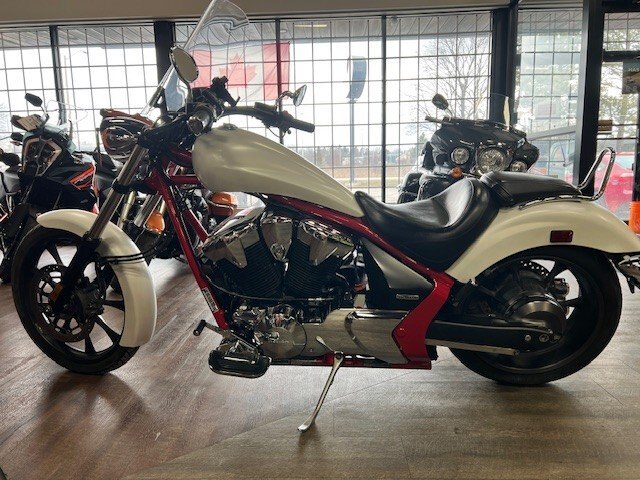 2017 BMW S1000XR Dynamic & Touring L. White/G. Grey Met./R. Red