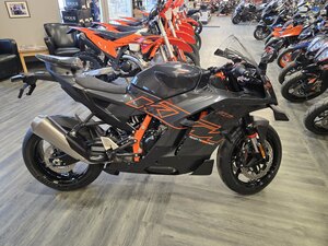 2026 KTM RC R 990