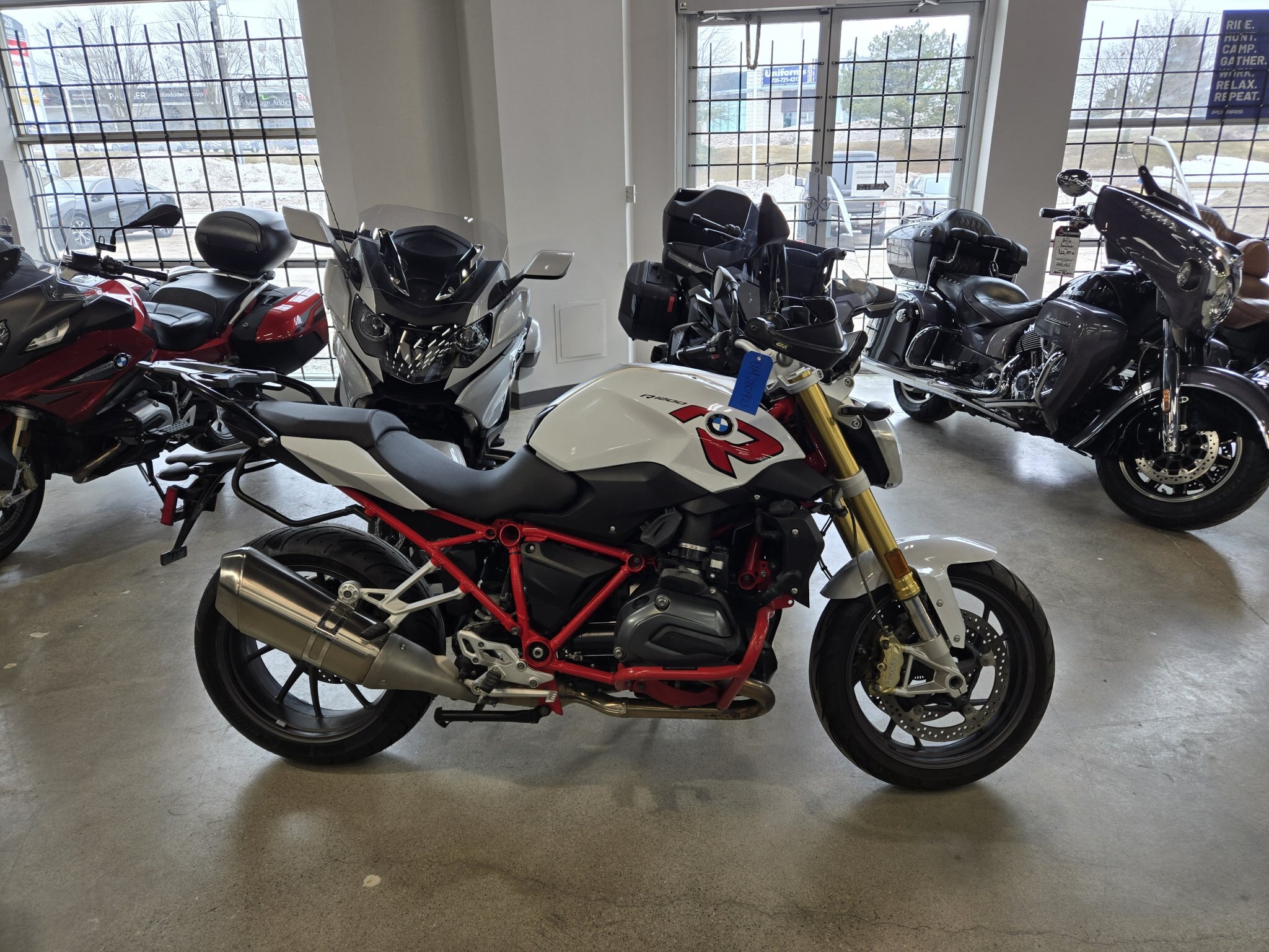 2023 BMW S 1000 R Sport