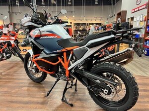 2026 KTM 1390 Super Adventure R