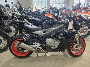 2015 BMW S1000R
