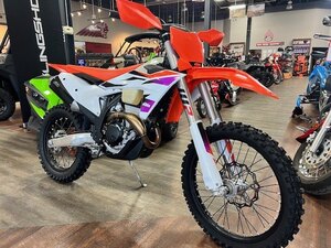 DEALER DEMO