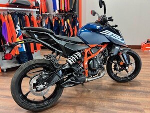 2026 KTM 390 DUKE