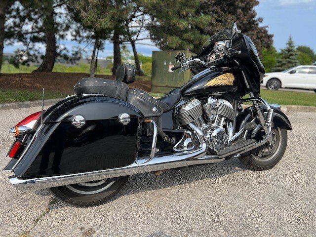 2024 Chieftain Ltd Audio Maroon Metallic