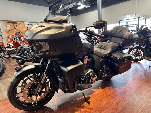 2026 Indian Pursuit Dark Horse 112 with Powerband Audio