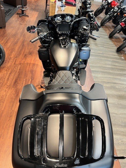 2026 Indian Pursuit Dark Horse 112 with Powerband Audio