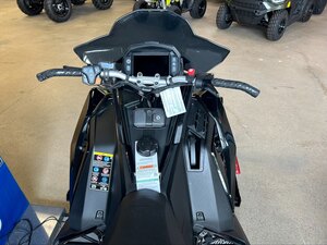 2027 Polaris 850 Indy XC 137 7S