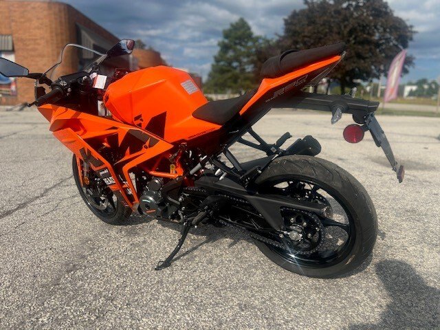 2023 KTM RC 390 GP Edition