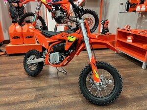 2027 KTM SX E 5