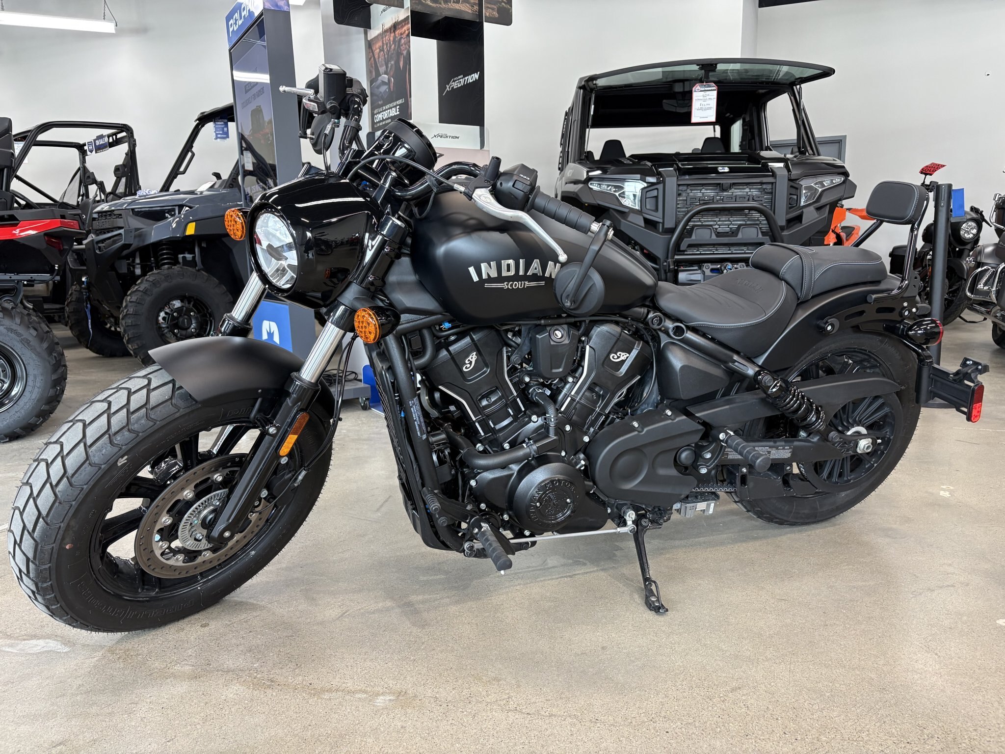 2025 Indian Scout Bobber LTD Black Smoke
