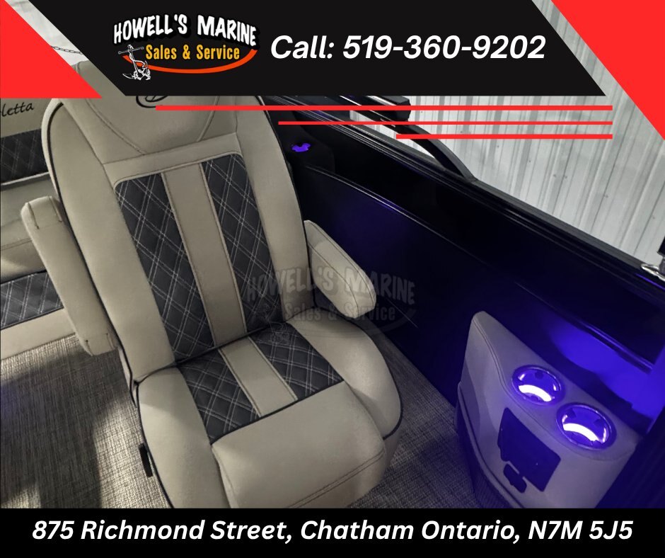 2022 Barletta Lusso Ultra Lounge w/Co captain chair 23UC