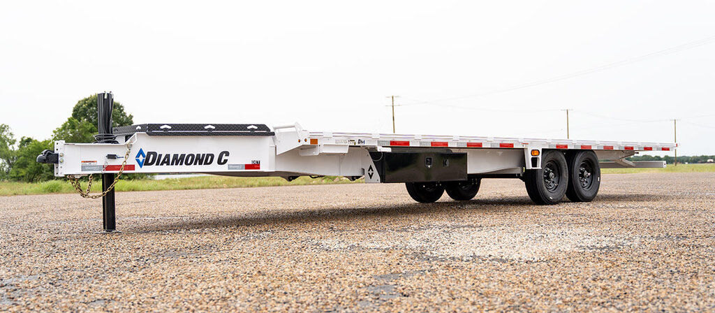 2026 Legend Premium Trailers Enclosed 24' Thunder V-Nose Trailer