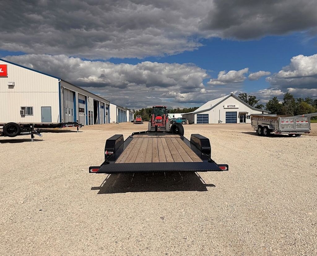 2026 Diamond C 20' Gravity Tilt Deck HDT 15.5k Trailer