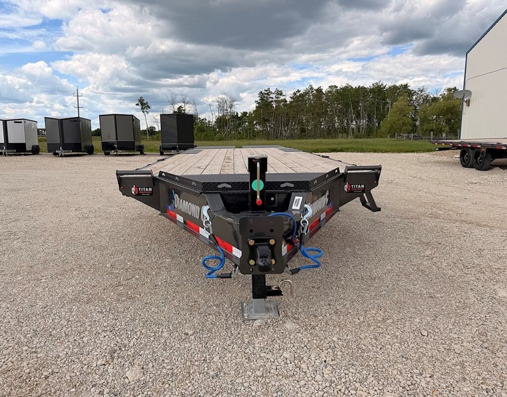 2026 Diamond C 24' Equipment Deckover DEC 23k Trailer