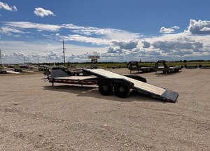 2026 Diamond C 24' Gravity Tilt Deck HDT 23k Trailer