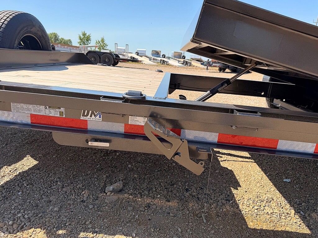 2026 Diamond C Baseline 20' Gravity Tilt Deck HTL 14k Trailer