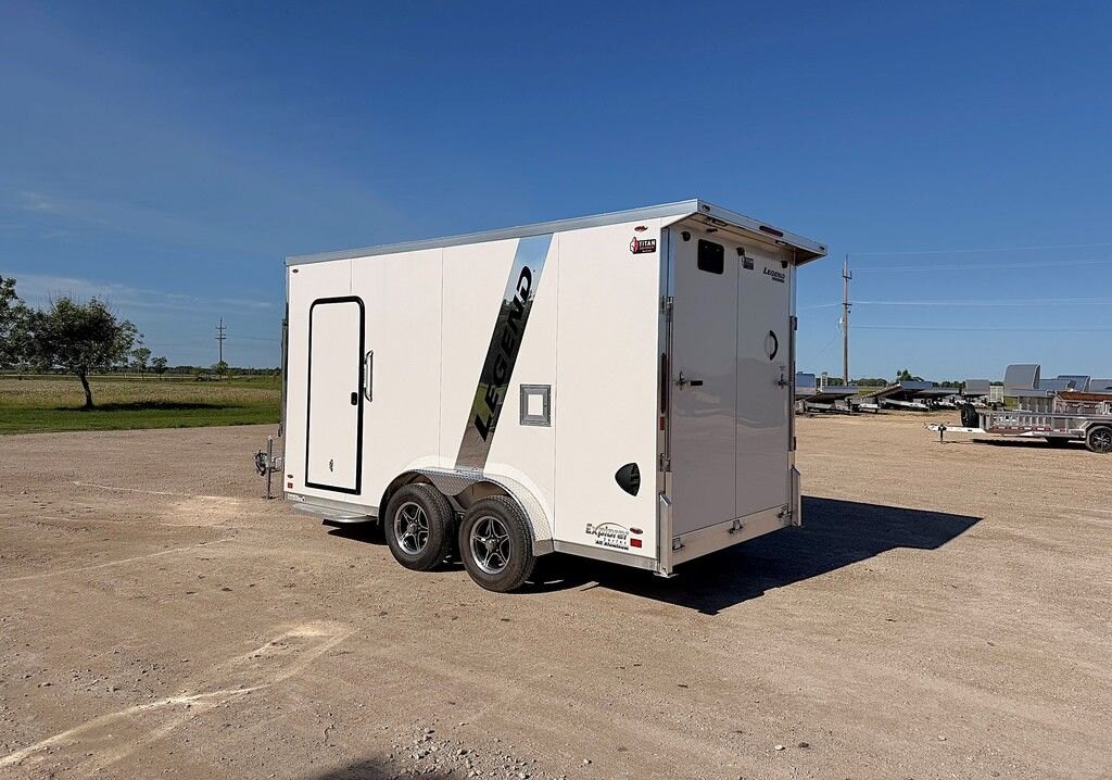 2026 Diamond C 24' Hydraulic Tilt Deckover DET 23k Trailer