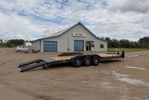 2026 Diamond C 24' Equipment LPX 24k Trailer