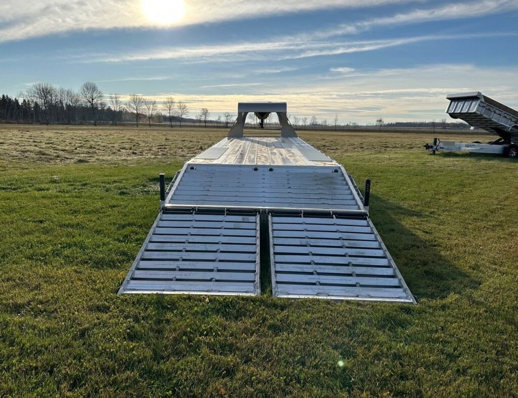 2027 Nordtek Trailers Aluminum 30' Gooseneck 21k Trailer