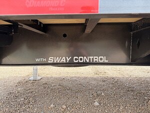 2026 Diamond C 30' Gooseneck MR/XDR 30k Trailer