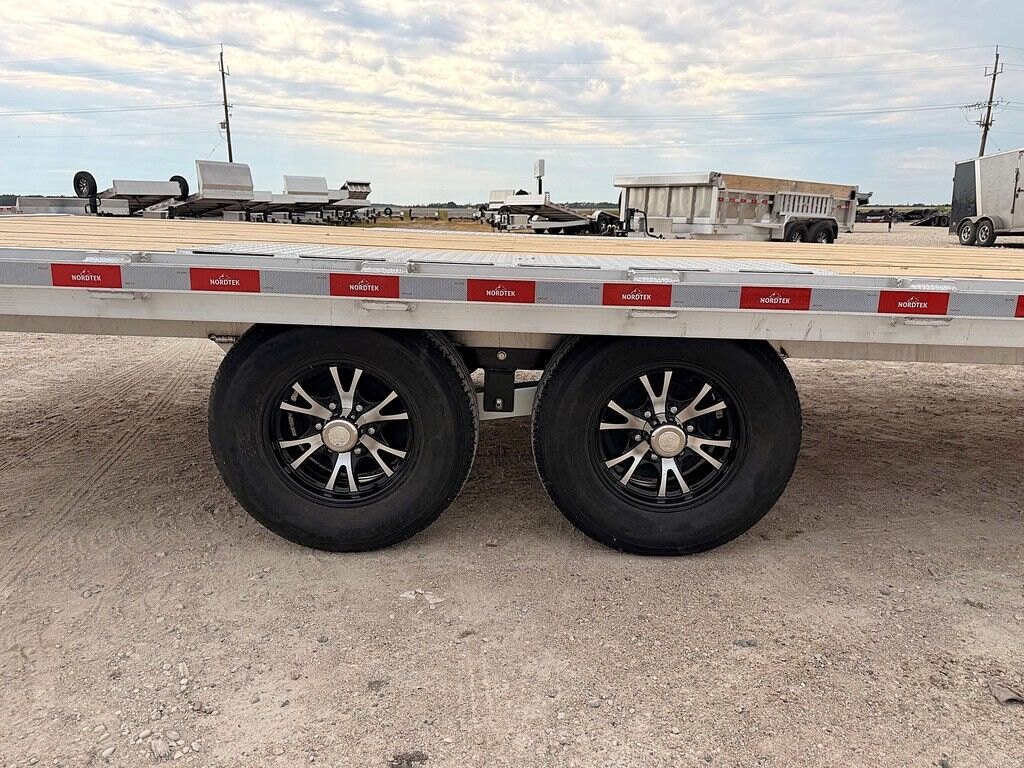 2027 Nordtek Trailers Aluminium 20' Deckover 10K Trailer